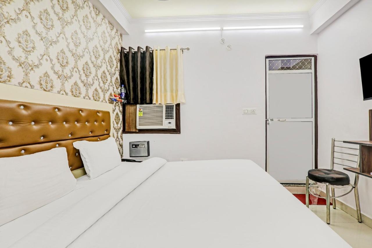 Oyo 76775 Hotel Rk Grand Bhauli Exterior photo
